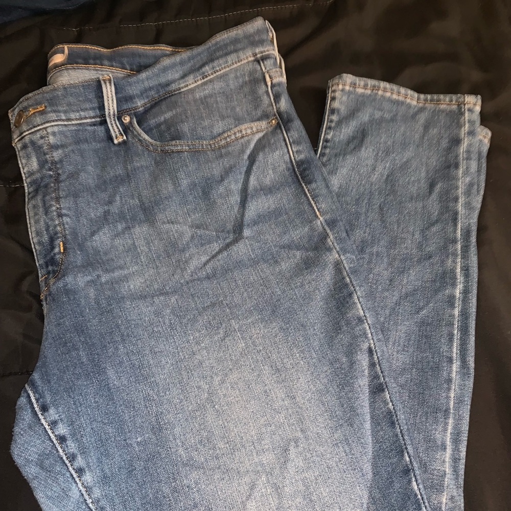 Plus size Levis blue jeans